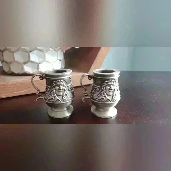 Ye Olde Watling 1982 Miniature Pewter Stein John Pinches Limited Edition Set (2) - Picture 6 of 8